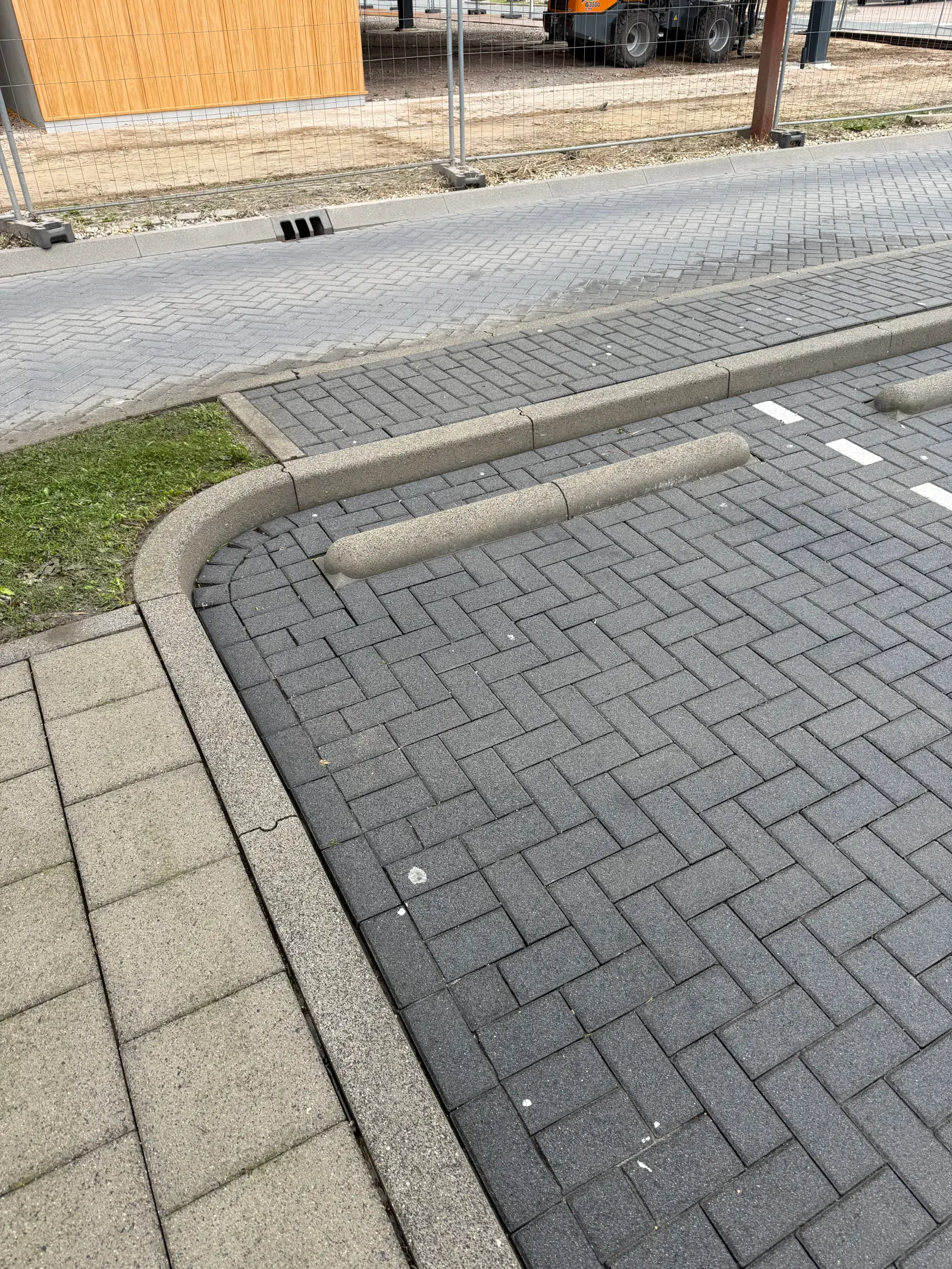 Oprit, Terras & Terrein schoon